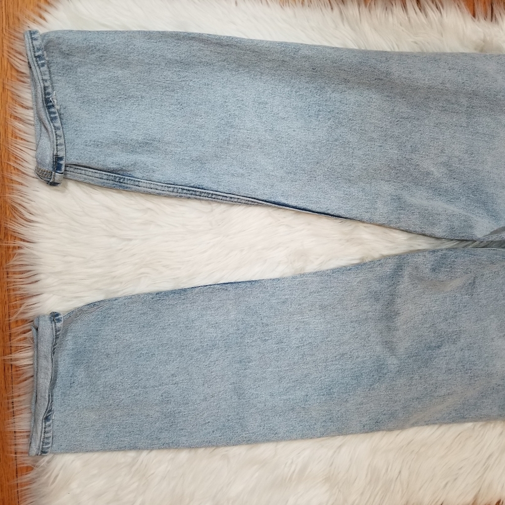 Abercrombie And Fitch Curve Love The Dad High Rise Light Blue Jeans SIZE 29/8R - Picture 7 of 16